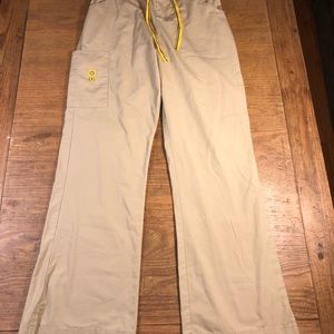 Winkie face khaki medium scrub pants